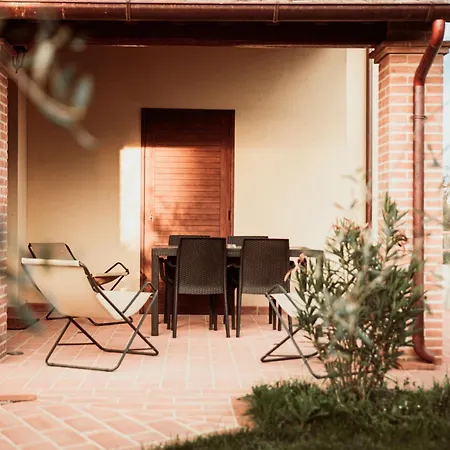 Gasthaus Romitorio Di Castiglione Del Lago Exterior foto